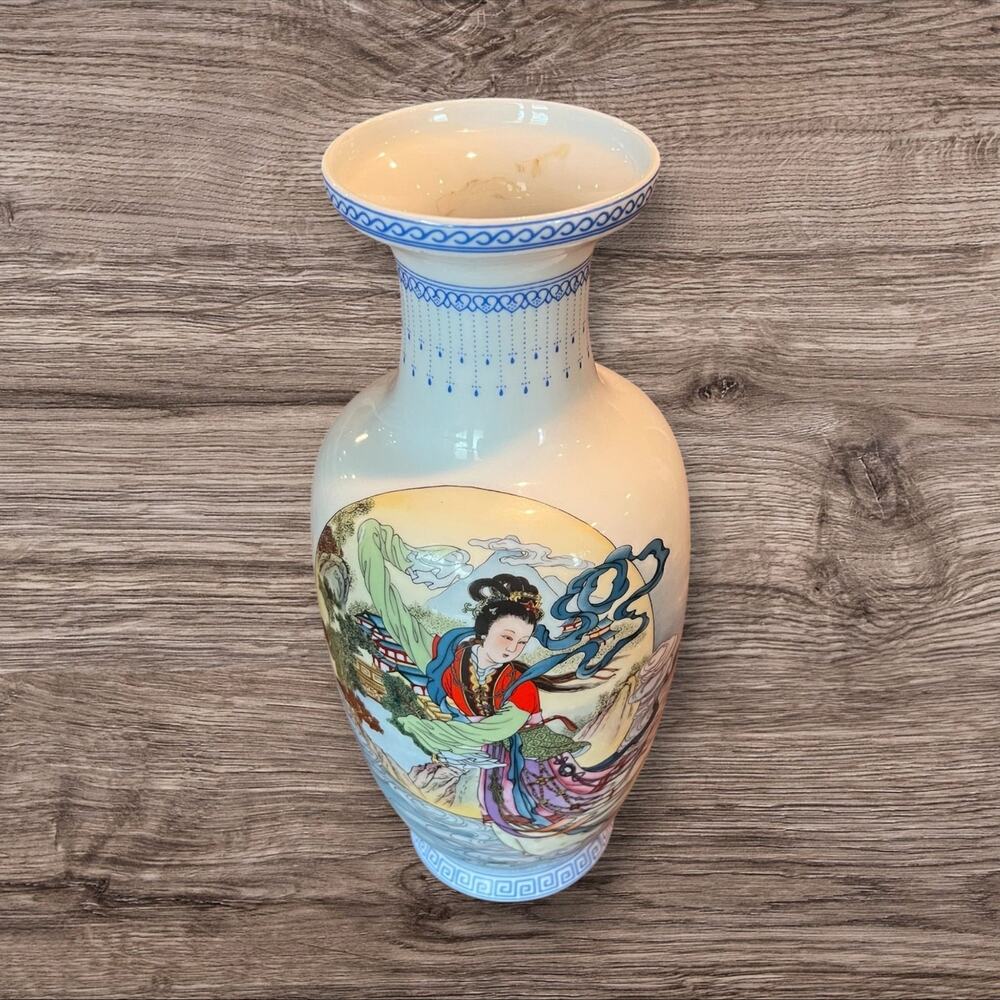 Vintage Oriental Painted Vase Famille Rose Porcelain Maybe?